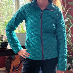 NWOT The North Face Thermoball XS jacket